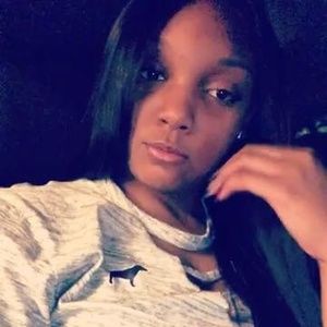 Meet your Posher, Kam